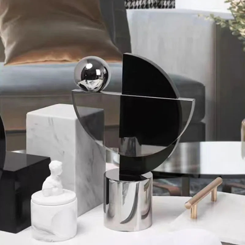 Statue géométrique décorative