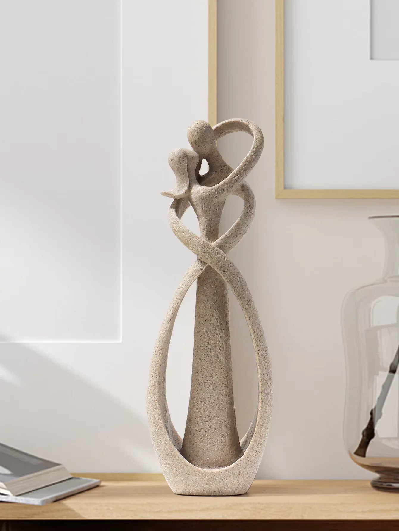 Sculpture Couple Enlacé